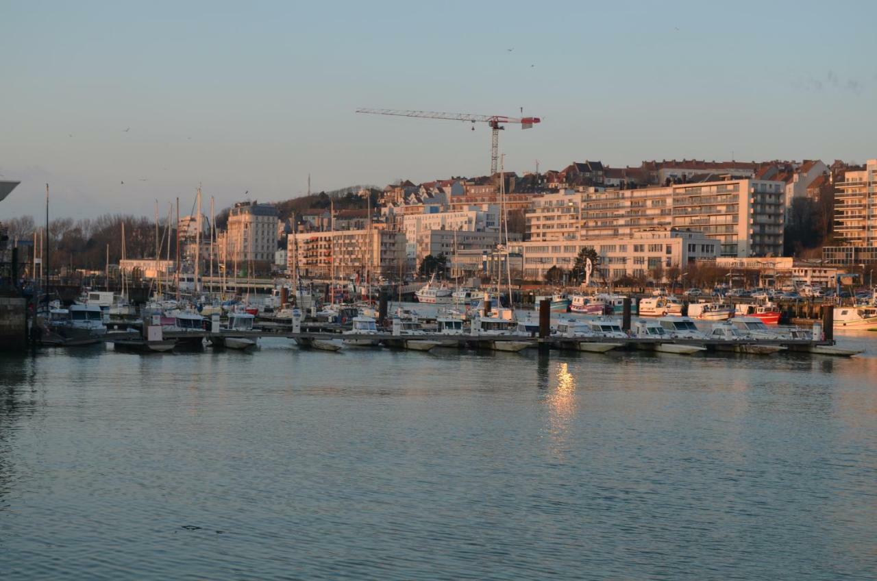 Appart Vue Sur Port بولون-سور-مير المظهر الخارجي الصورة